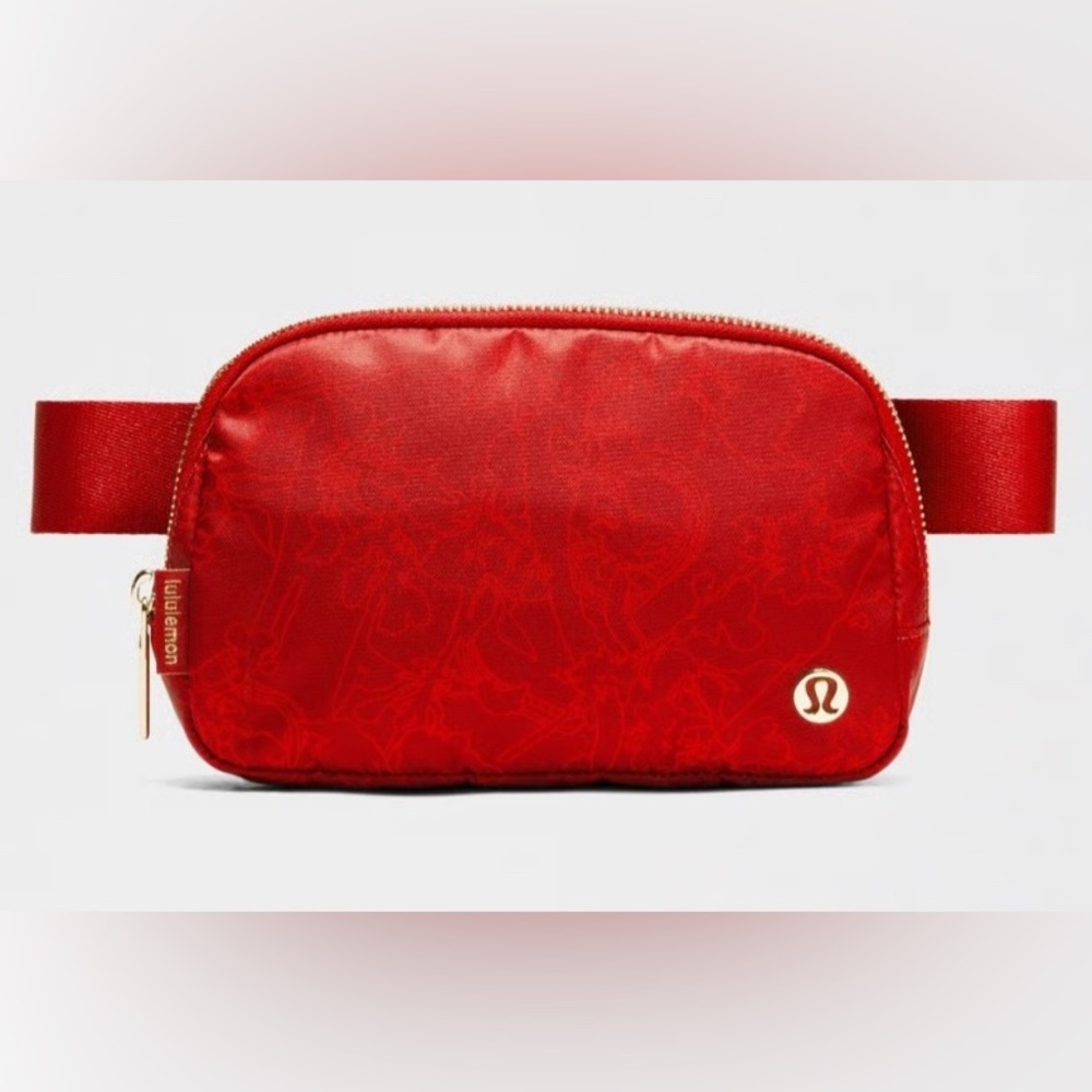 NWT -Lululemon Lunar new year 1L belt bag-